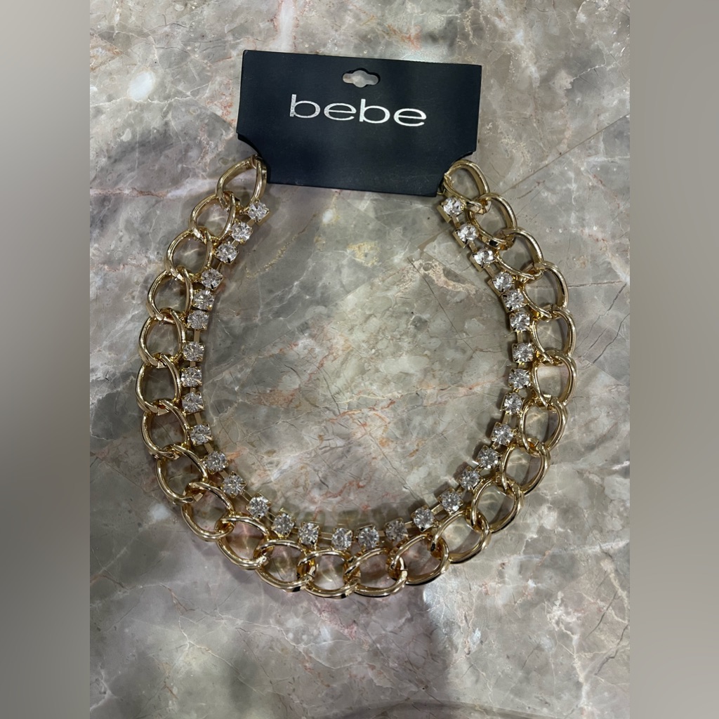 Bebe Necklace With Adjustable Chain Link About 19-22 Style Code Bb-00497 25$